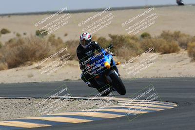 media/Mar-28-2022-Superbike Trackdays (Mon) [[b8603d0f67]]/Open Track Time/Turn 16/